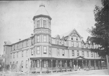 massassagua hotel at erie presque isle The Head or massassagua point