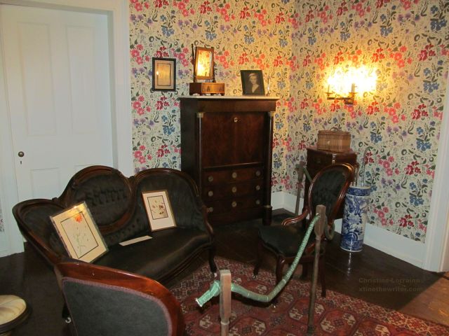 021018 baldwin reynolds museum upstairs sitting room xtinethewriter