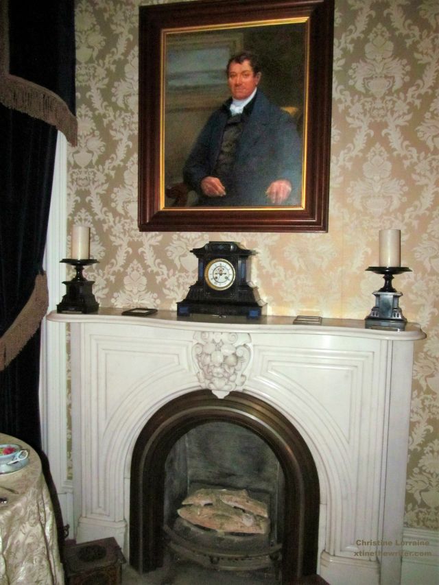 021018 baldwin reynolds white fireplace downstairs xtinethewriter